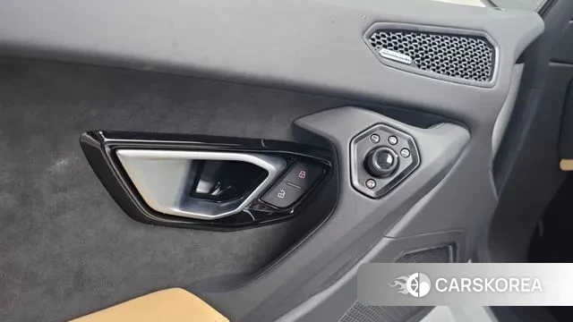 Lamborghini Huracan id 3508347 из Кореи 9