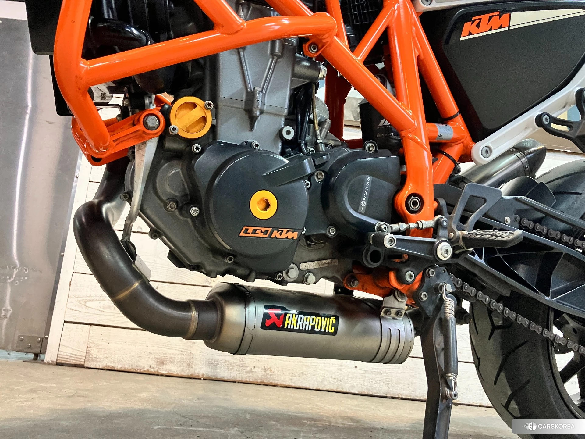 Проданный KTM 690 DUKE R id 4313102 из Японии, фото 9