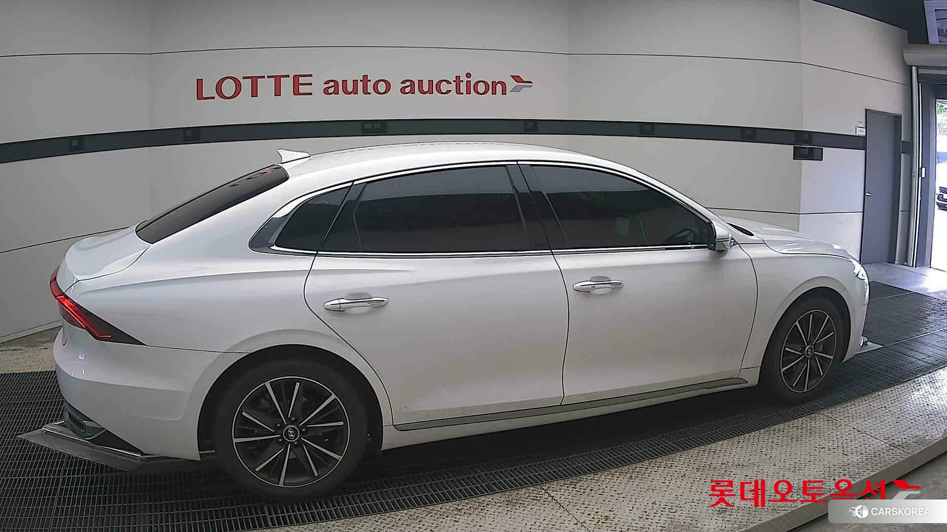 Hyundai Grandeur id 4674072 из Кореи 9