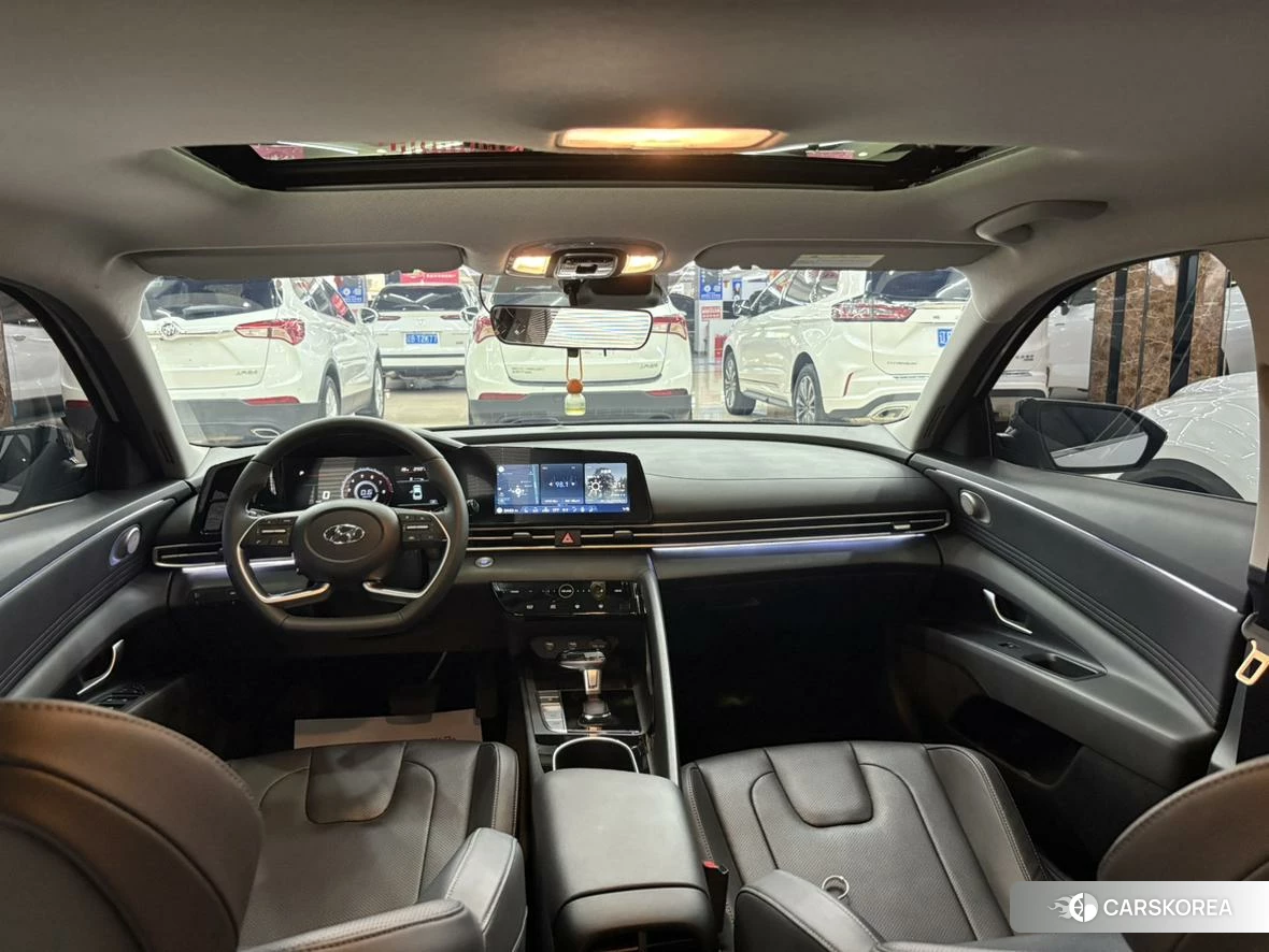 Hyundai Elantra id 4426848 из Китая 9
