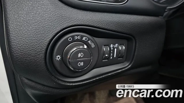 Jeep Renegade id 2874876 из Кореи 9