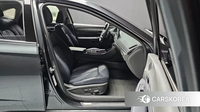 Hyundai Sonata (DN8) id 3186164 из Кореи 9