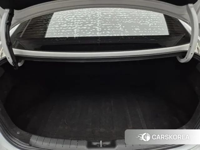 Hyundai The New Avante AD id 3449201 из Кореи 9