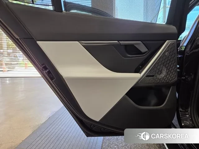 BMW M5 (G90) id 3695912 из Кореи 9