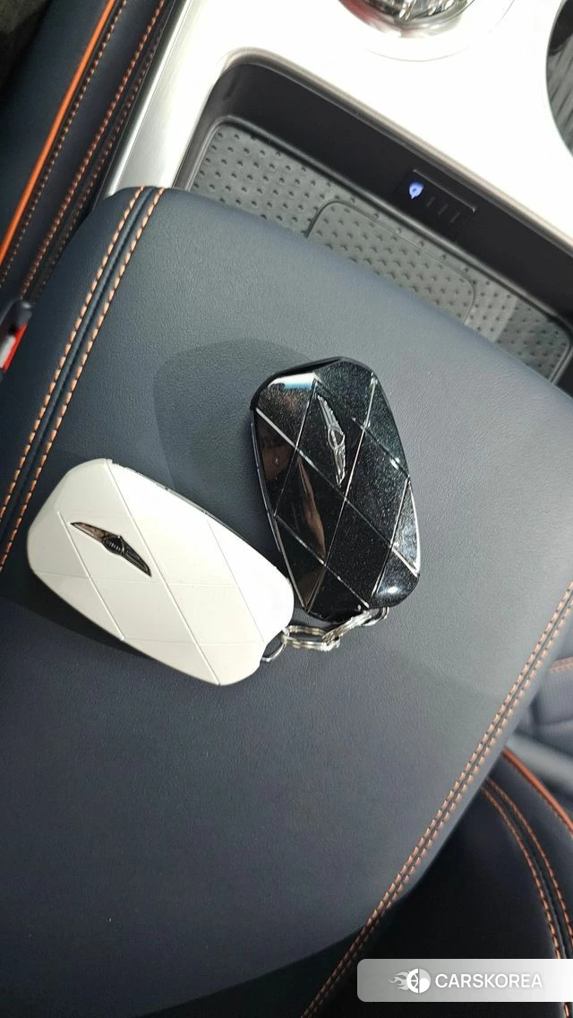 Genesis GV70 id 4578910 из Кореи 9
