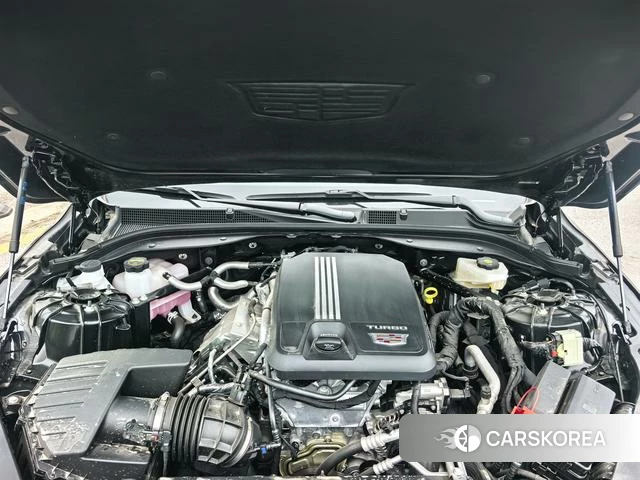 Cadillac CT5 id 4239876 из Китая 9
