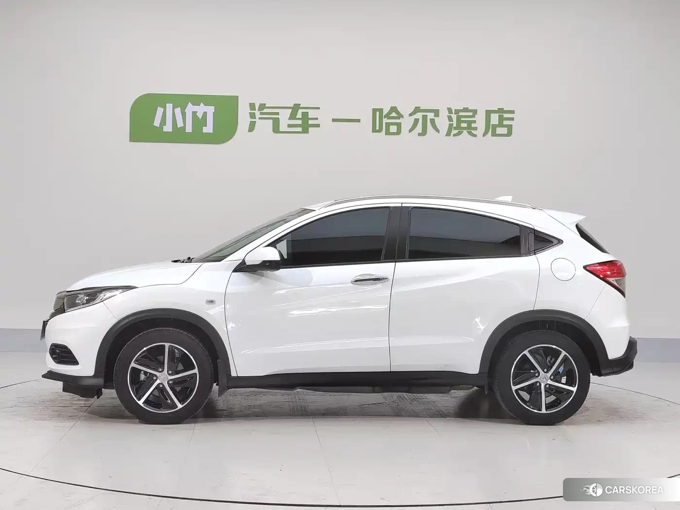 Honda Vezel id 4644419 из Китая 10