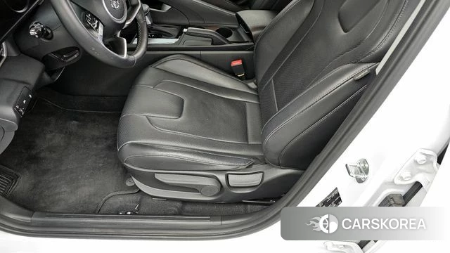 Hyundai Avante (CN7) id 3935973 из Кореи 9