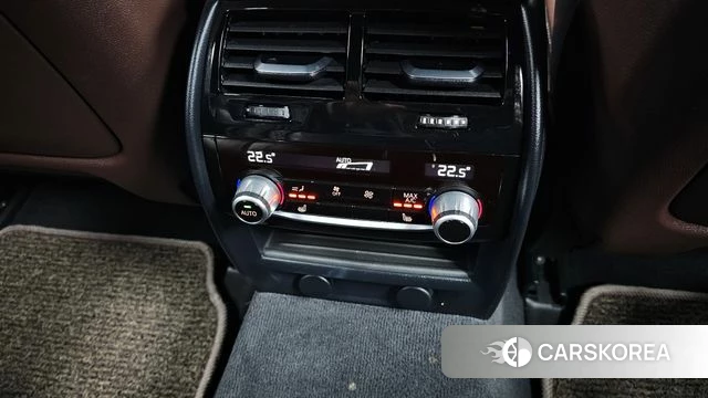 BMW 5 Series (G30) id 3829326 из Кореи 9