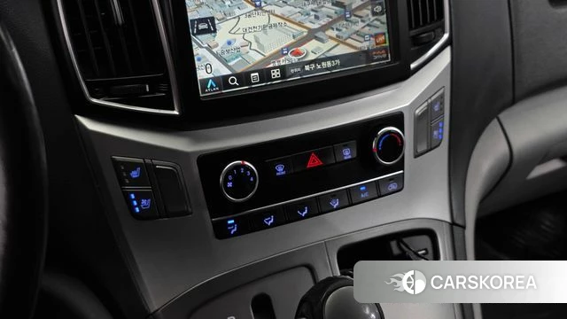Hyundai The New Grand Starex id 4536411 из Кореи 9