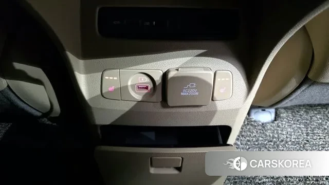 Kia The New Carnival id 3509969 из Кореи 9