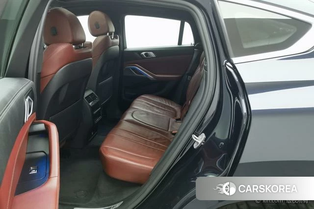 BMW X6 id 4300368 из Китая 9
