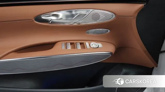 Genesis GV70 id 3550476 из Кореи 9