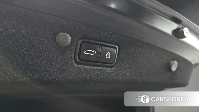 Hyundai The New Grandeur IG id 3033595 из Кореи 9