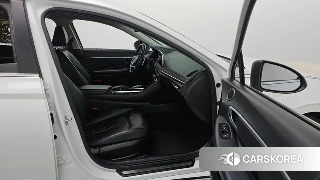 Hyundai Sonata (DN8) id 3935797 из Кореи 9