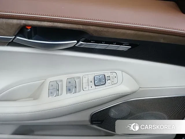 Genesis G90 id 2329878 из Кореи 9