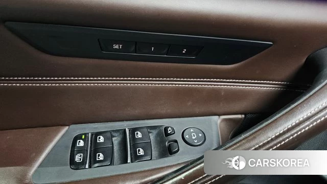 BMW 5 Series (G30) id 4424894 из Кореи 9