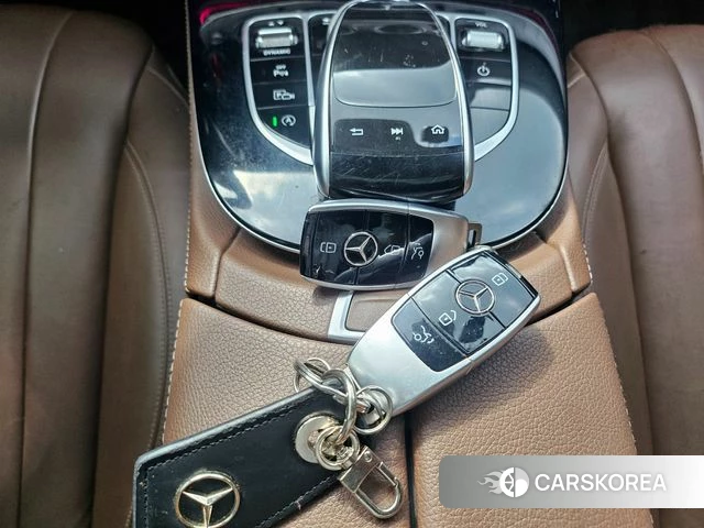 Mercedes-Benz E-Class W213 id 4403112 из Кореи 9
