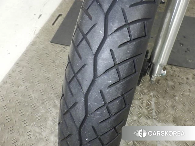 Yamaha SR400 id 4182931 из Японии 9