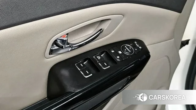 Kia All New Carnival id 3455288 из Кореи 9