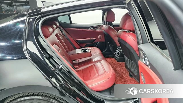 Kia Stinger id 3905589 из Кореи 9