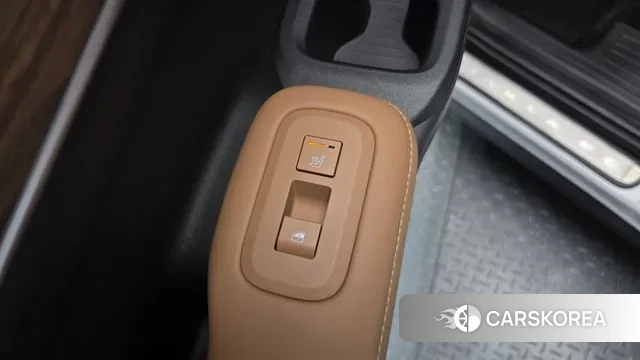 Hyundai Santa Fe (MX5) id 3305204 из Кореи 9