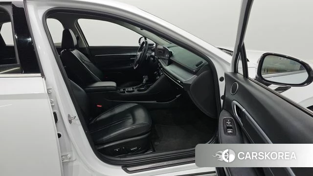 Hyundai Sonata D Edge (DN8) id 3922299 из Кореи 9