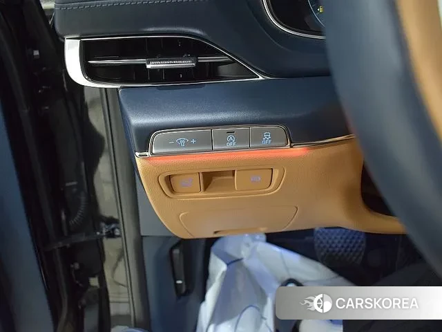 Genesis GV80 id 3042895 из Кореи 9