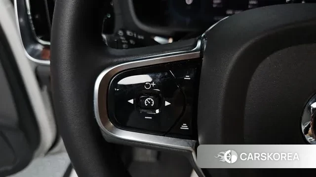 Volvo V60 Cross-Country 2nd Generation id 3267585 из Кореи 9