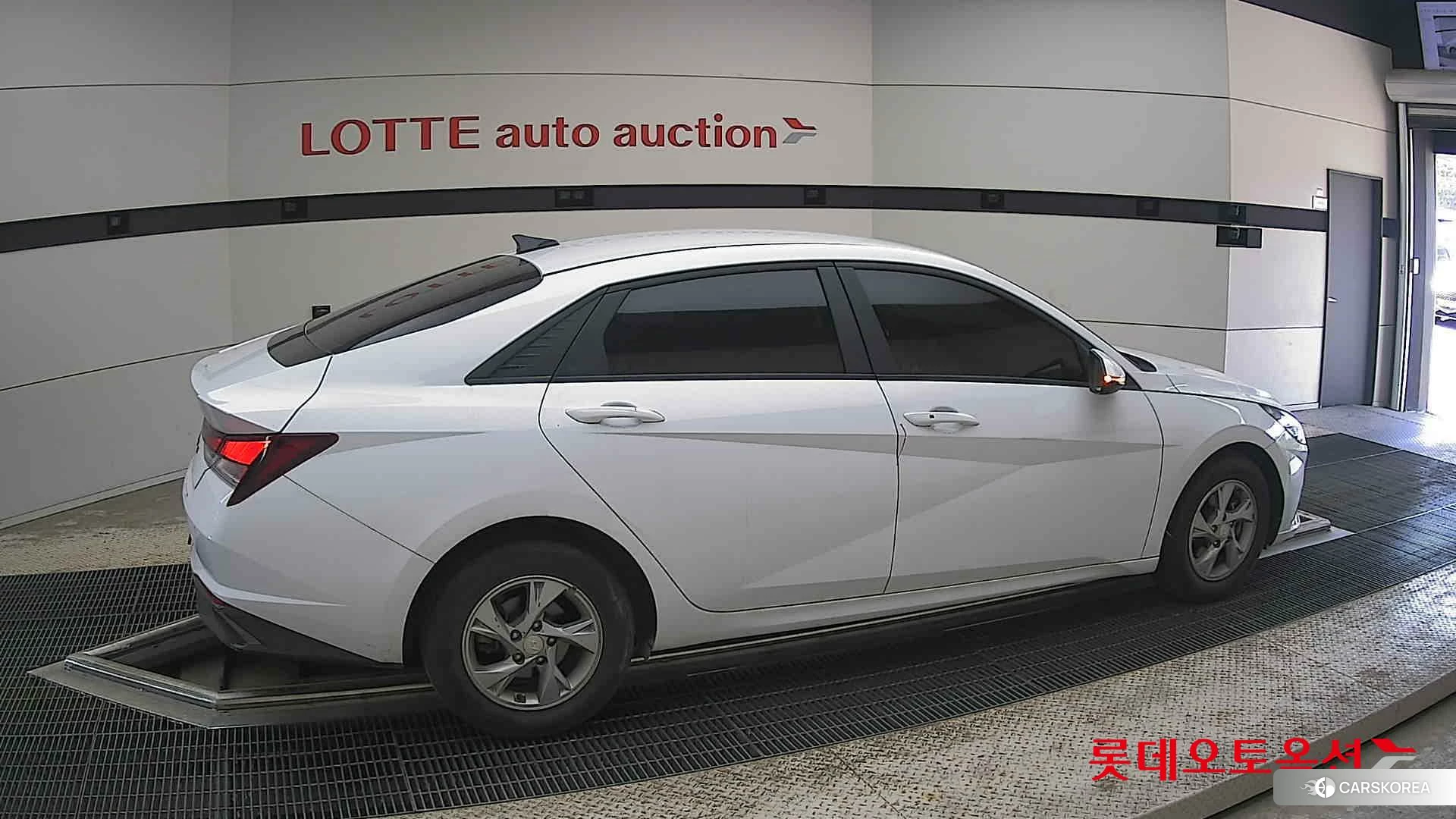 Hyundai Avante id 4296881 из Кореи 9