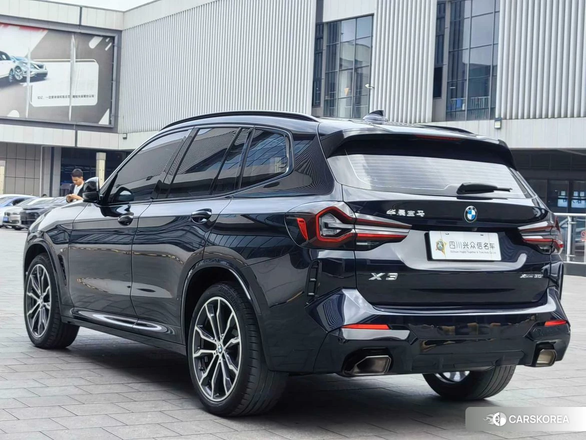 BMW X3 id 4514812 из Китая 9