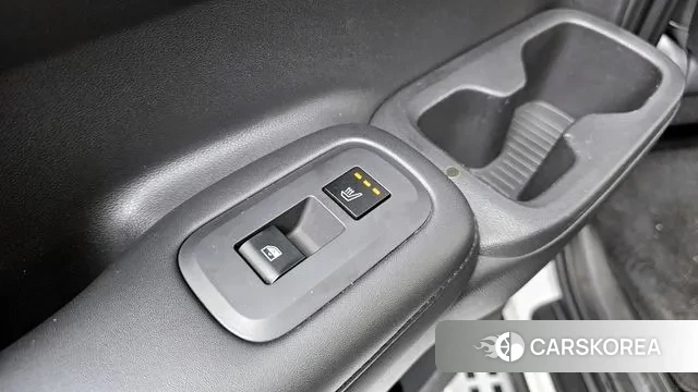 Hyundai Santa Fe (MX5) id 3347782 из Кореи 9