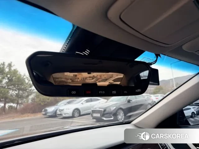 Genesis G80 id 3713930 из Кореи 9