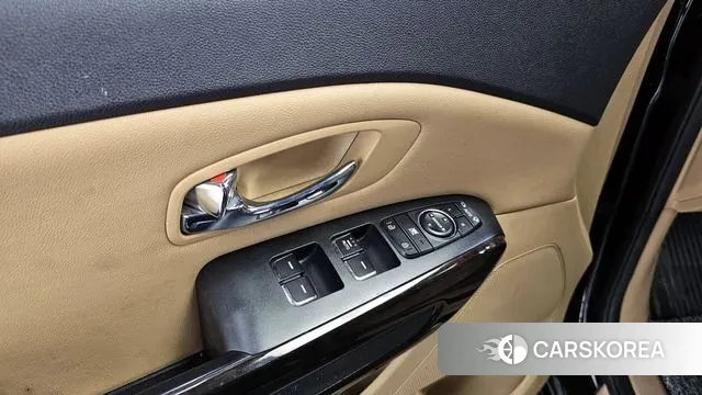 Kia The New Carnival id 3128771 из Кореи 9