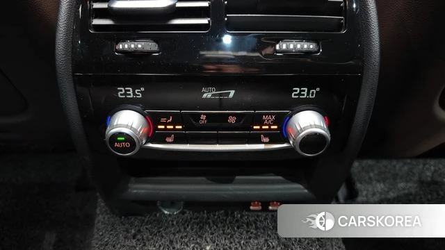 BMW 5 Series (G30) id 3861096 из Кореи 9