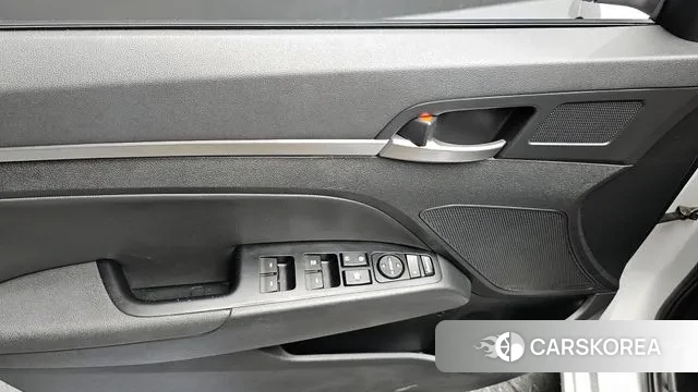 Hyundai The New Avante AD id 3562936 из Кореи 9