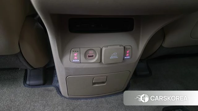 Kia The New Carnival id 3828531 из Кореи 9