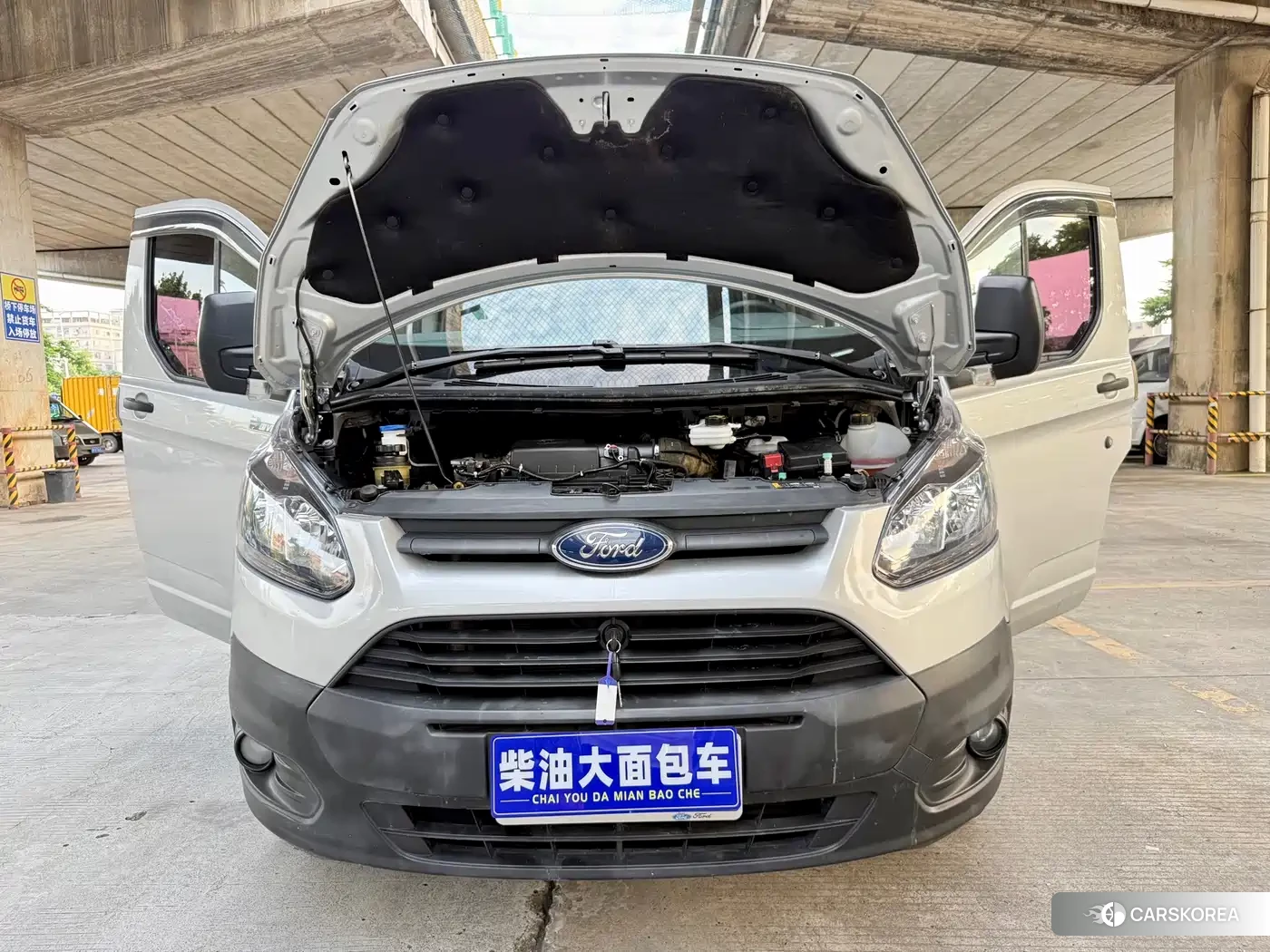 Ford Transit id 4680815 из Китая 9