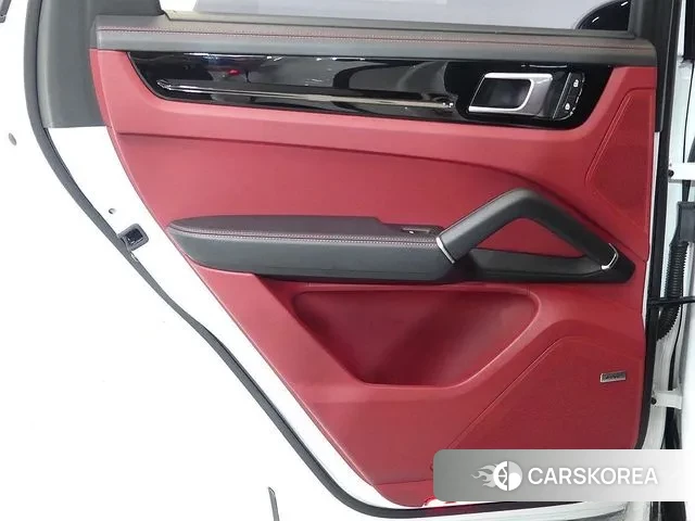 Porsche Cayenne (PO536) id 3016467 из Кореи 9