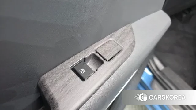 Kia Di Ol Nu Niro id 3649352 из Кореи 9