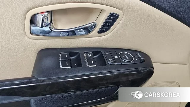 Kia The New Carnival id 3209876 из Кореи 9