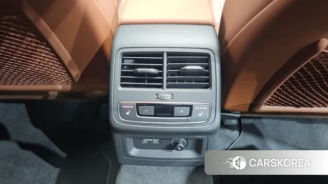 Audi A4 (B9) id 3395287 из Кореи 9