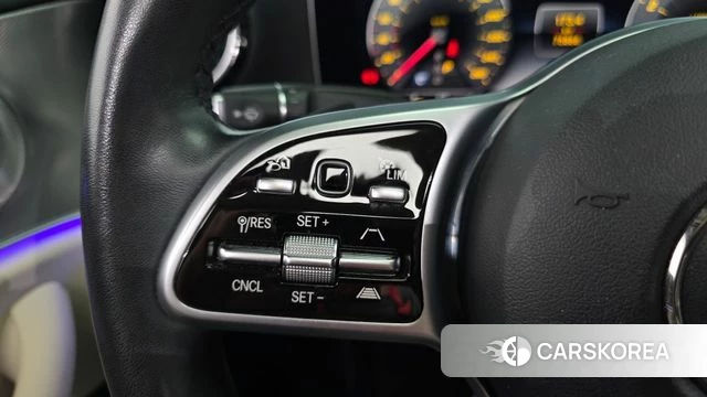Mercedes-Benz E-Class W213 id 4632630 из Кореи 9