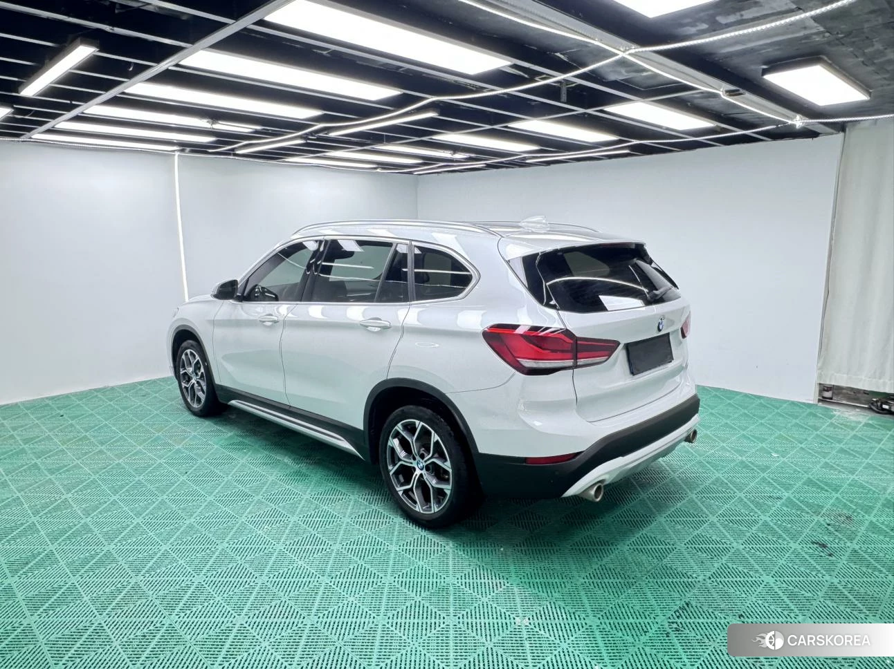 BMW X1 id 4455040 из Китая 9