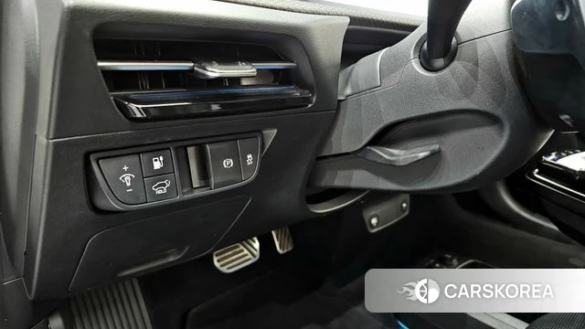 Kia EV6 id 3842477 из Кореи 9