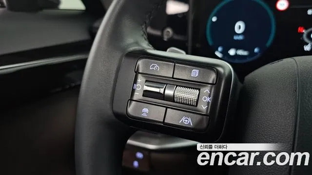 Hyundai Grandeur (GN7) id 2862919 из Кореи 9