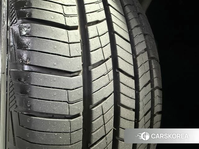 Kia Stonic id 4551304 из Кореи 9
