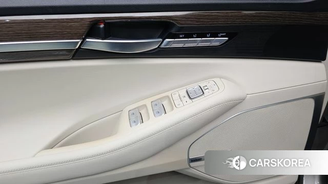 Genesis G90 id 3820333 из Кореи 9