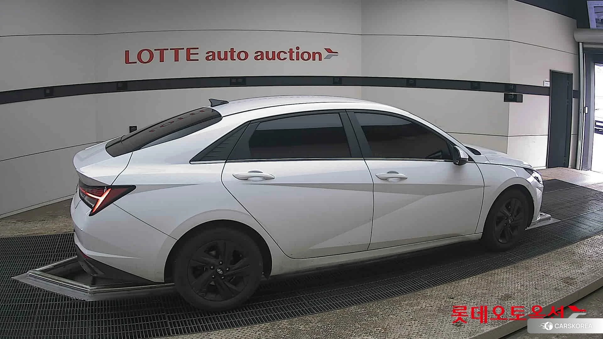 Hyundai Avante id 3875790 из Кореи 9