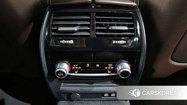 BMW 5 Series (G30) id 3941934 из Кореи 9